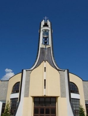 ČAKLOV – Kostol Nanebovzatia Panny Márie